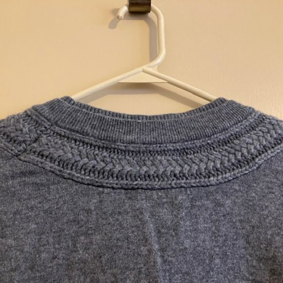 BURBERRY.  CASHMERE.  DRESS. - Picture 7 of 15